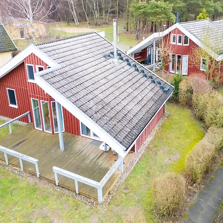 Skandinavisches In Mirow Σπίτι διακοπών *